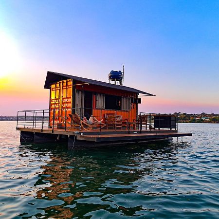 House Boat "Faroeste Caboclo" ブラジリア エクステリア 写真