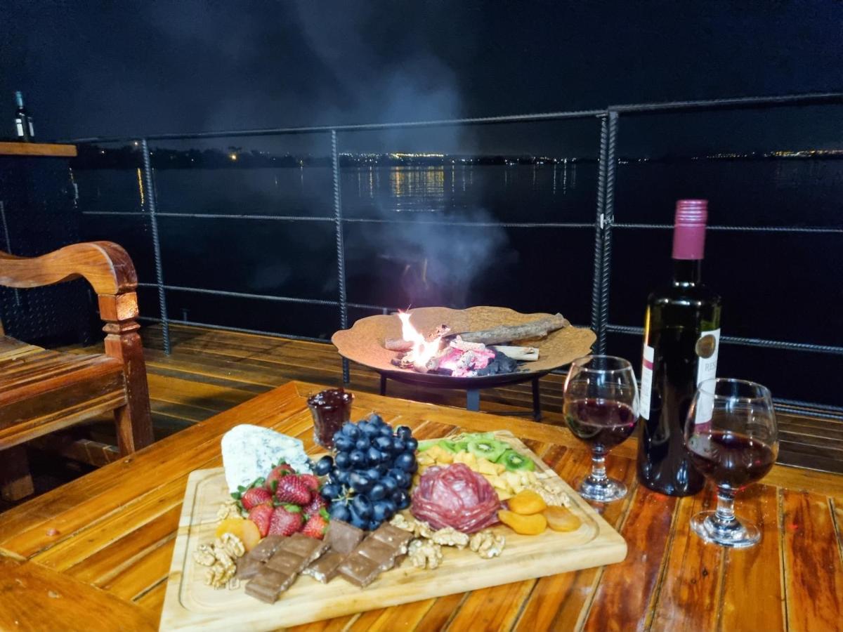 House Boat "Faroeste Caboclo" ブラジリア エクステリア 写真